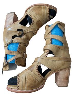 Freebird Womens Brave Natural Tan Leather Strappy Gladiator Sandals Size 12